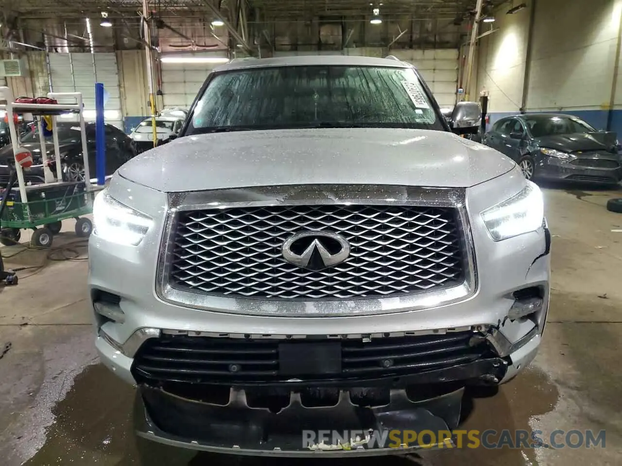 5 Photograph of a damaged car JN8AZ2NE2K9225128 INFINITI QX80 2019