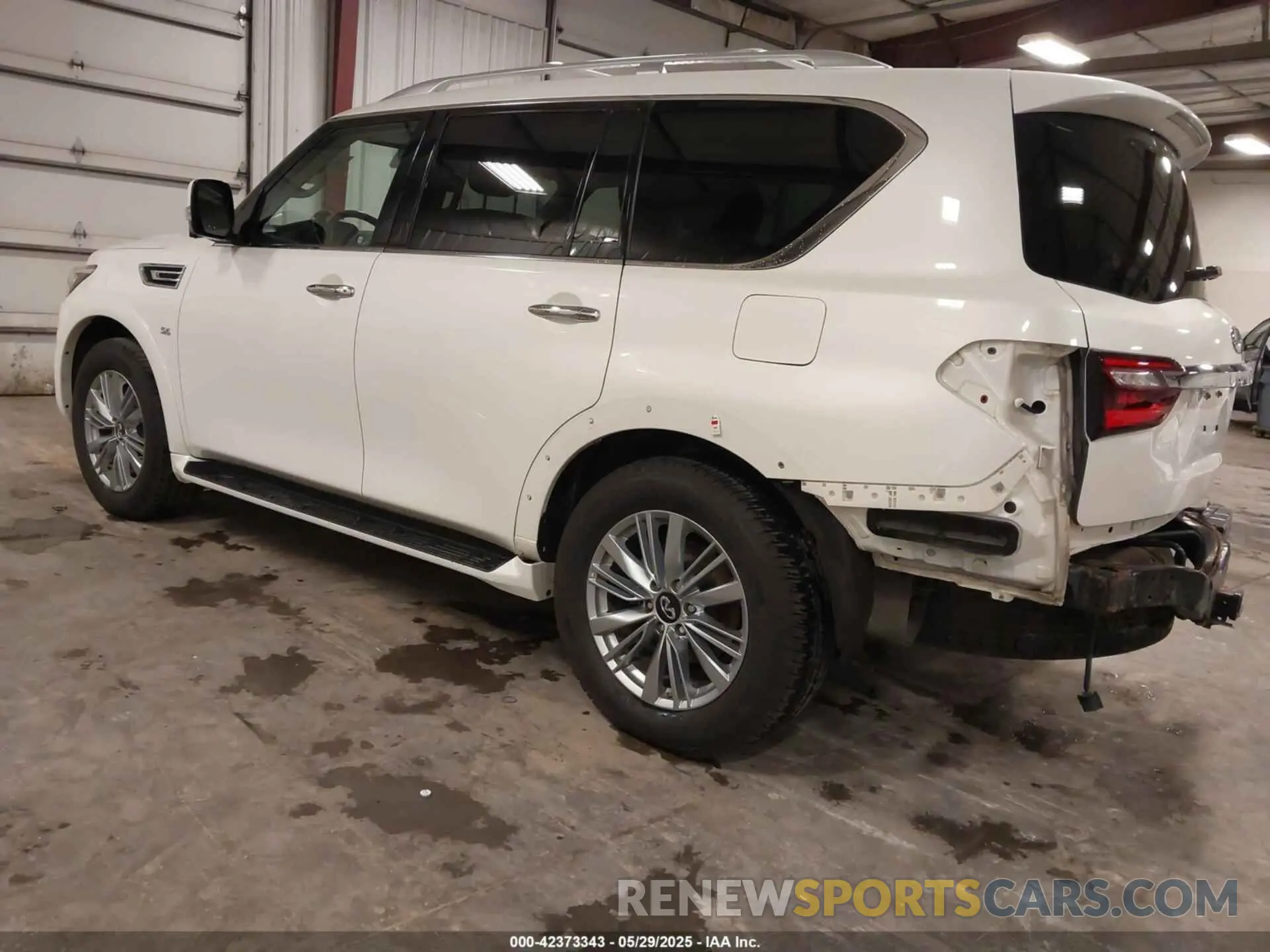 3 Photograph of a damaged car JN8AZ2NE4K9228032 INFINITI QX80 2019