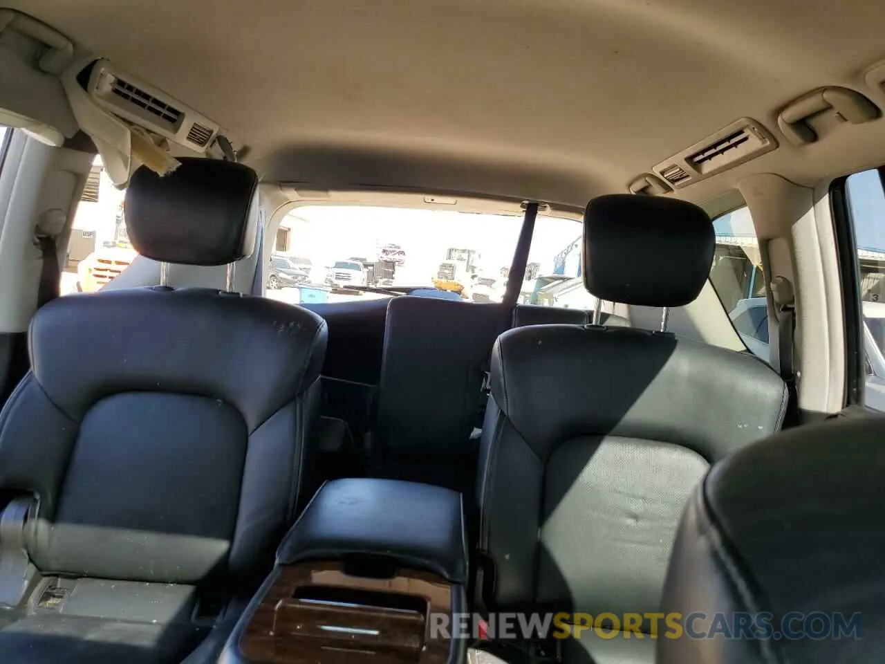 10 Photograph of a damaged car JN8AZ2NE5K9226631 INFINITI QX80 2019