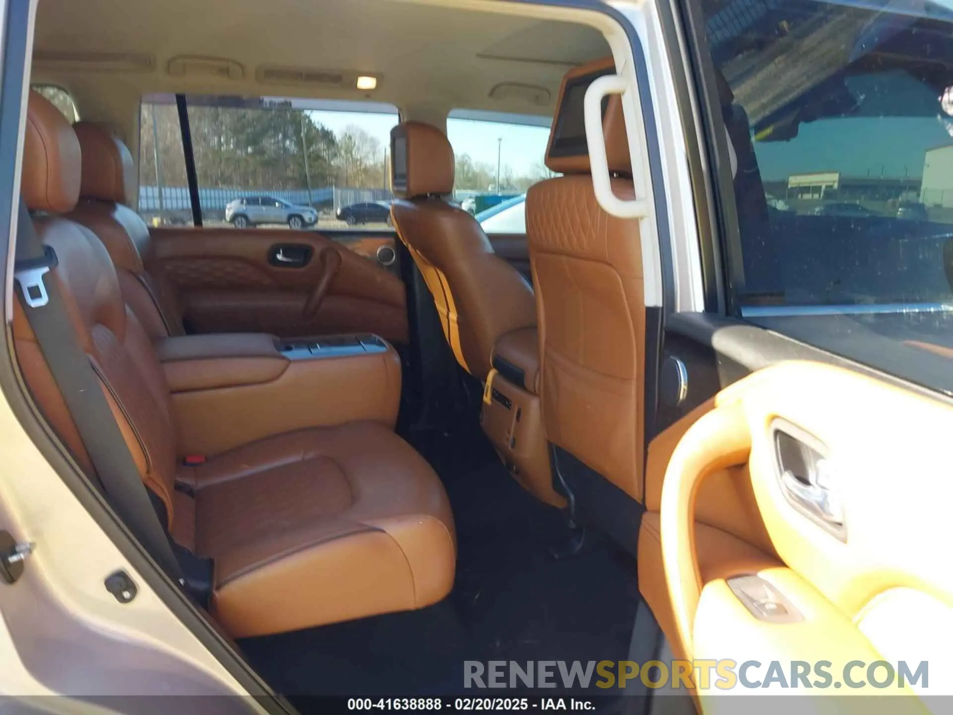 8 Photograph of a damaged car JN8AZ2NE6K9228369 INFINITI QX80 2019