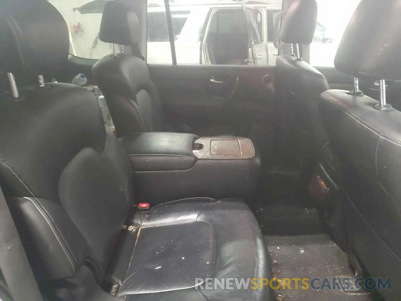 11 Photograph of a damaged car JN8AZ2NE8K9233721 INFINITI QX80 2019