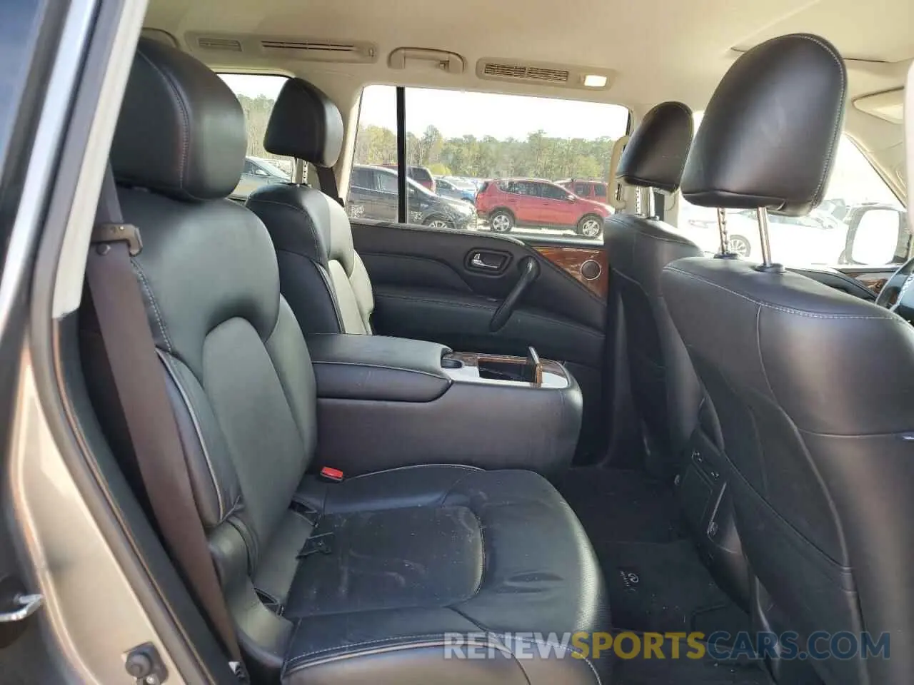 11 Photograph of a damaged car JN8AZ2NE9K9226003 INFINITI QX80 2019