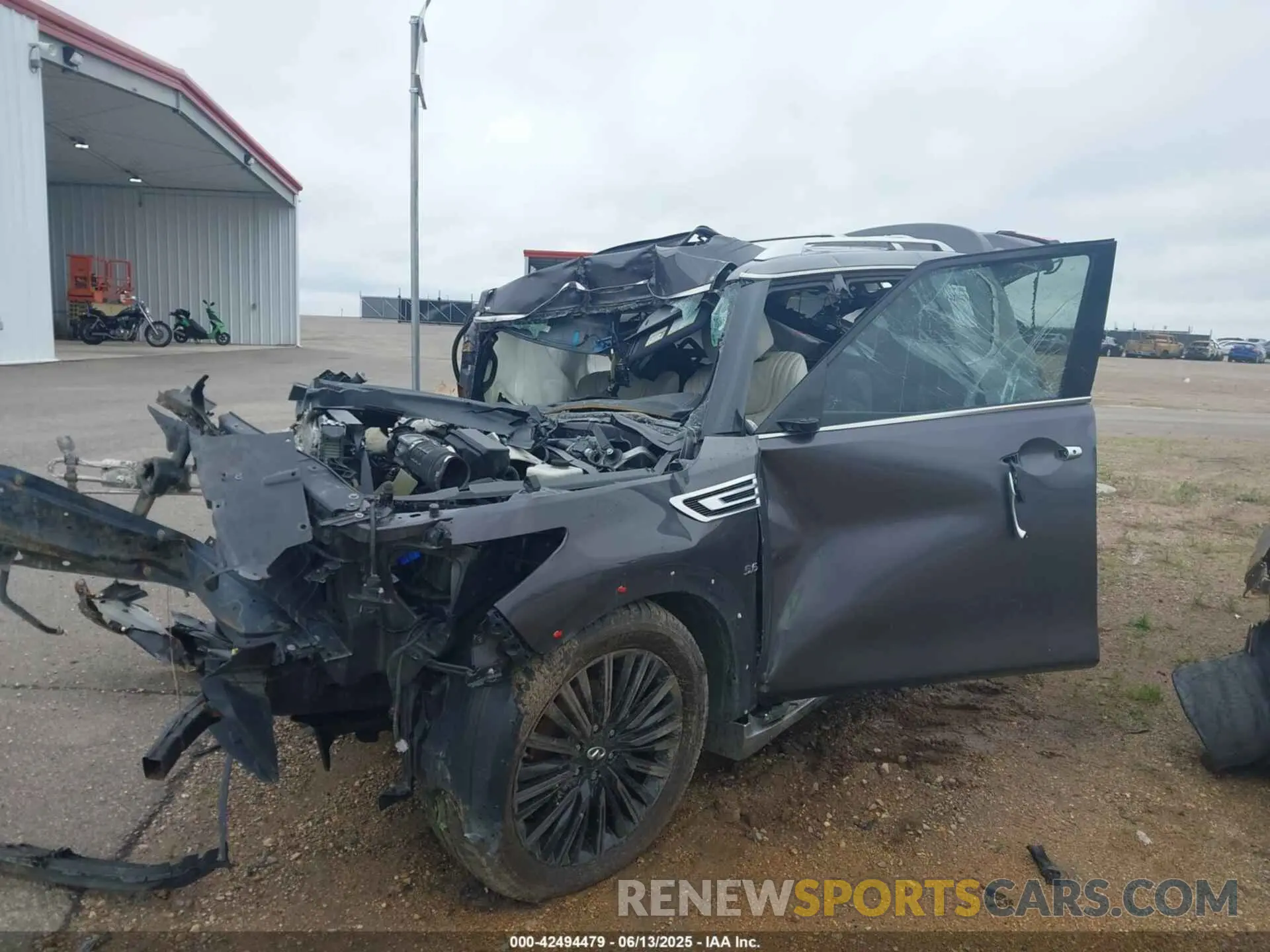 2 Photograph of a damaged car JN8AZ2NE9K9227586 INFINITI QX80 2019