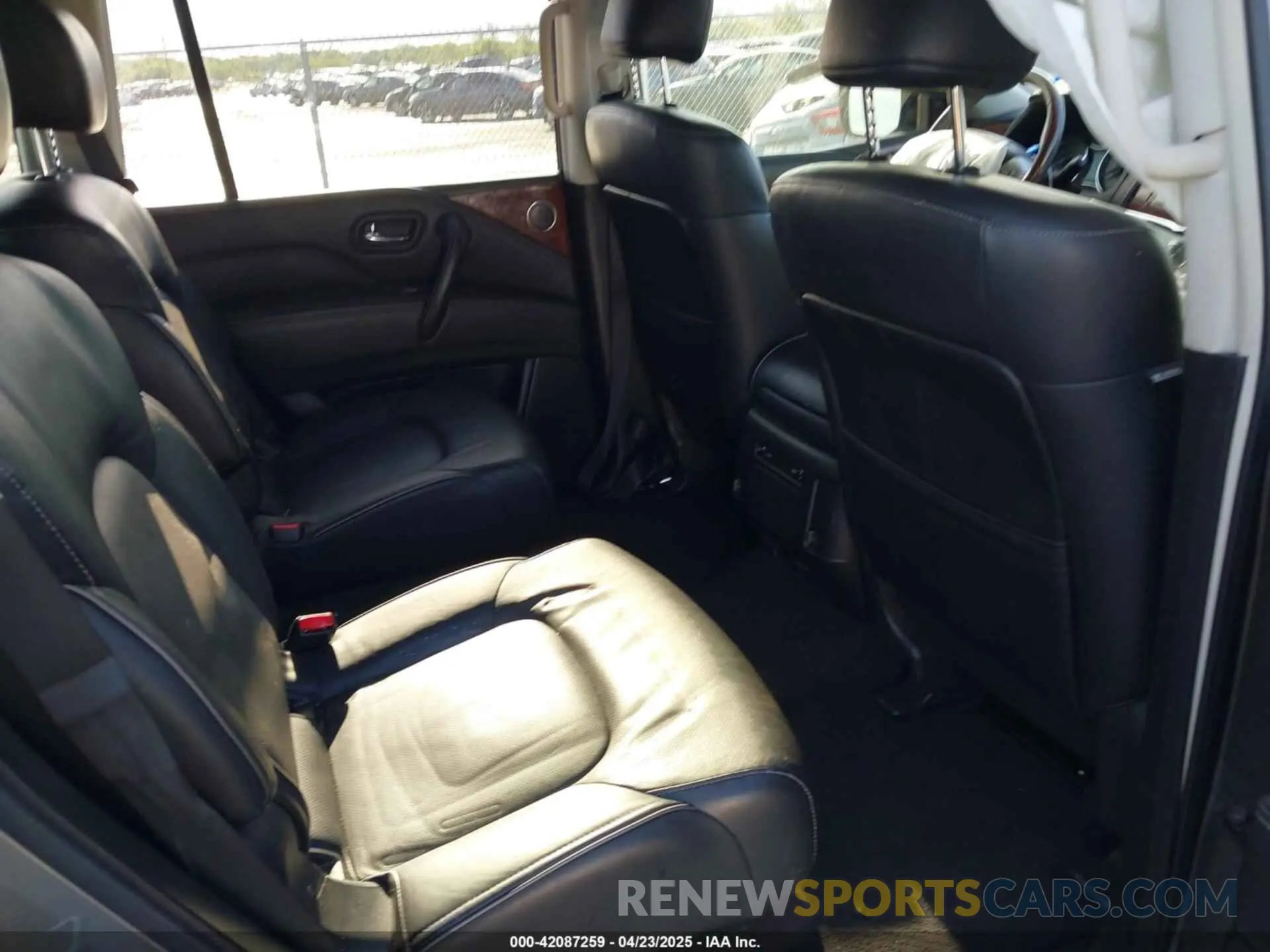 8 Photograph of a damaged car JN8AZ2NE9K9236577 INFINITI QX80 2019