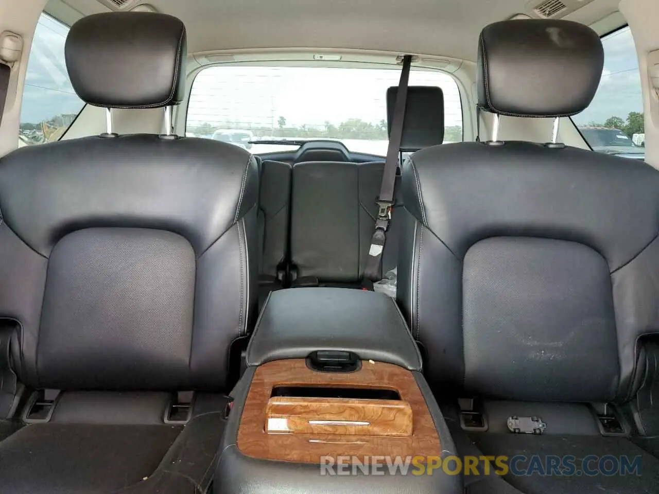 10 Photograph of a damaged car JN8AZ2NF0K9685915 INFINITI QX80 2019