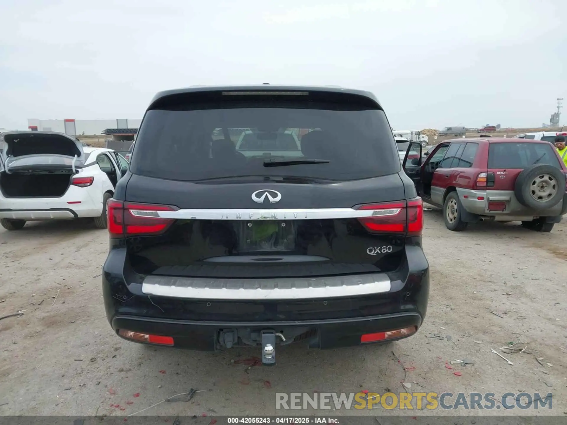 16 Photograph of a damaged car JN8AZ2NF1K9680402 INFINITI QX80 2019