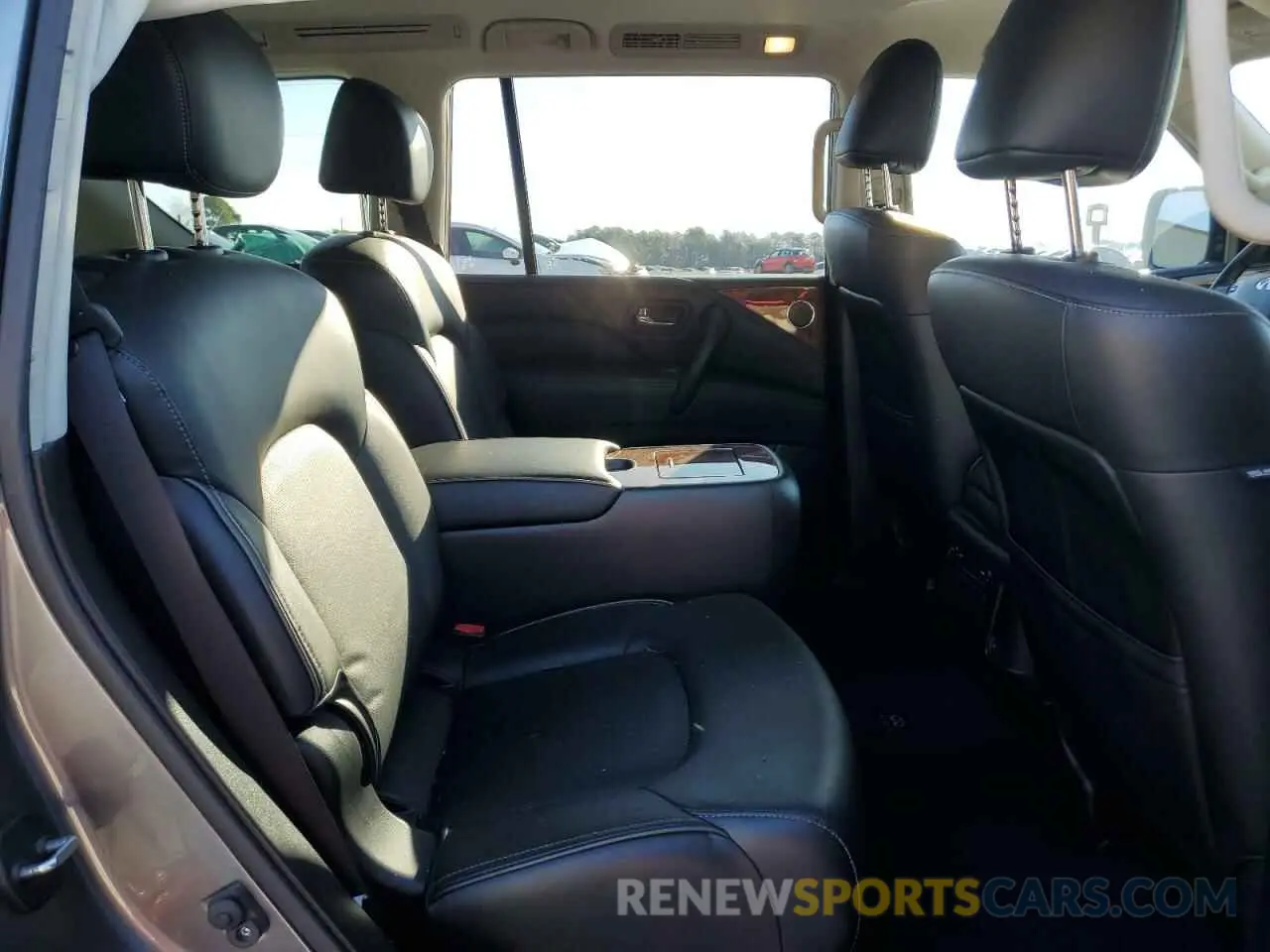 11 Photograph of a damaged car JN8AZ2NF2K9683793 INFINITI QX80 2019