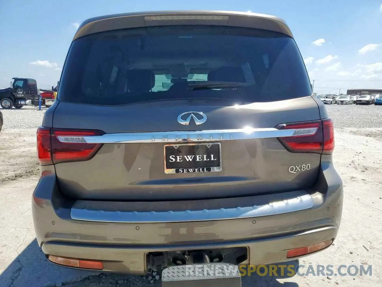 6 Photograph of a damaged car JN8AZ2NF2K9688380 INFINITI QX80 2019