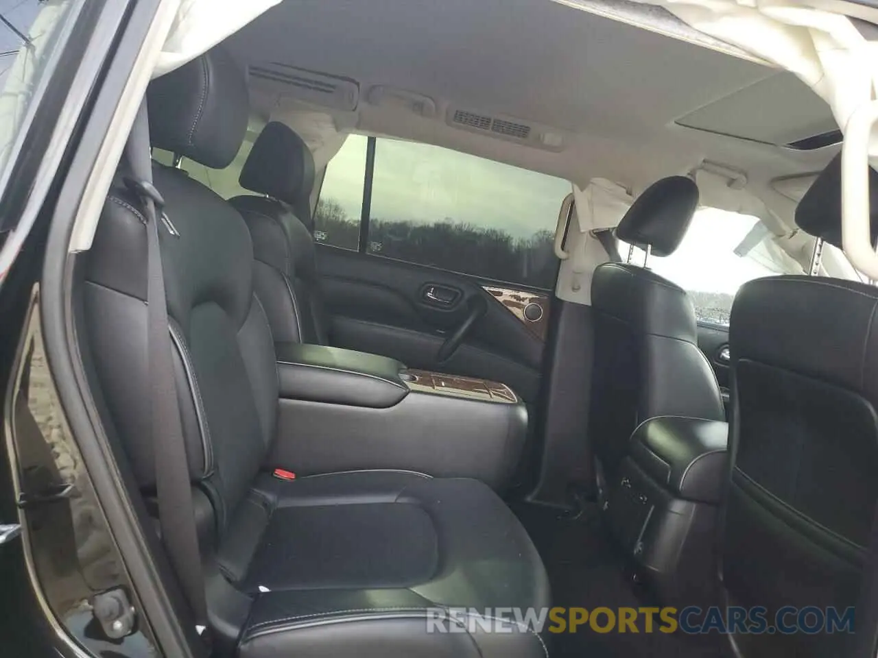 11 Photograph of a damaged car JN8AZ2NF3K9681793 INFINITI QX80 2019