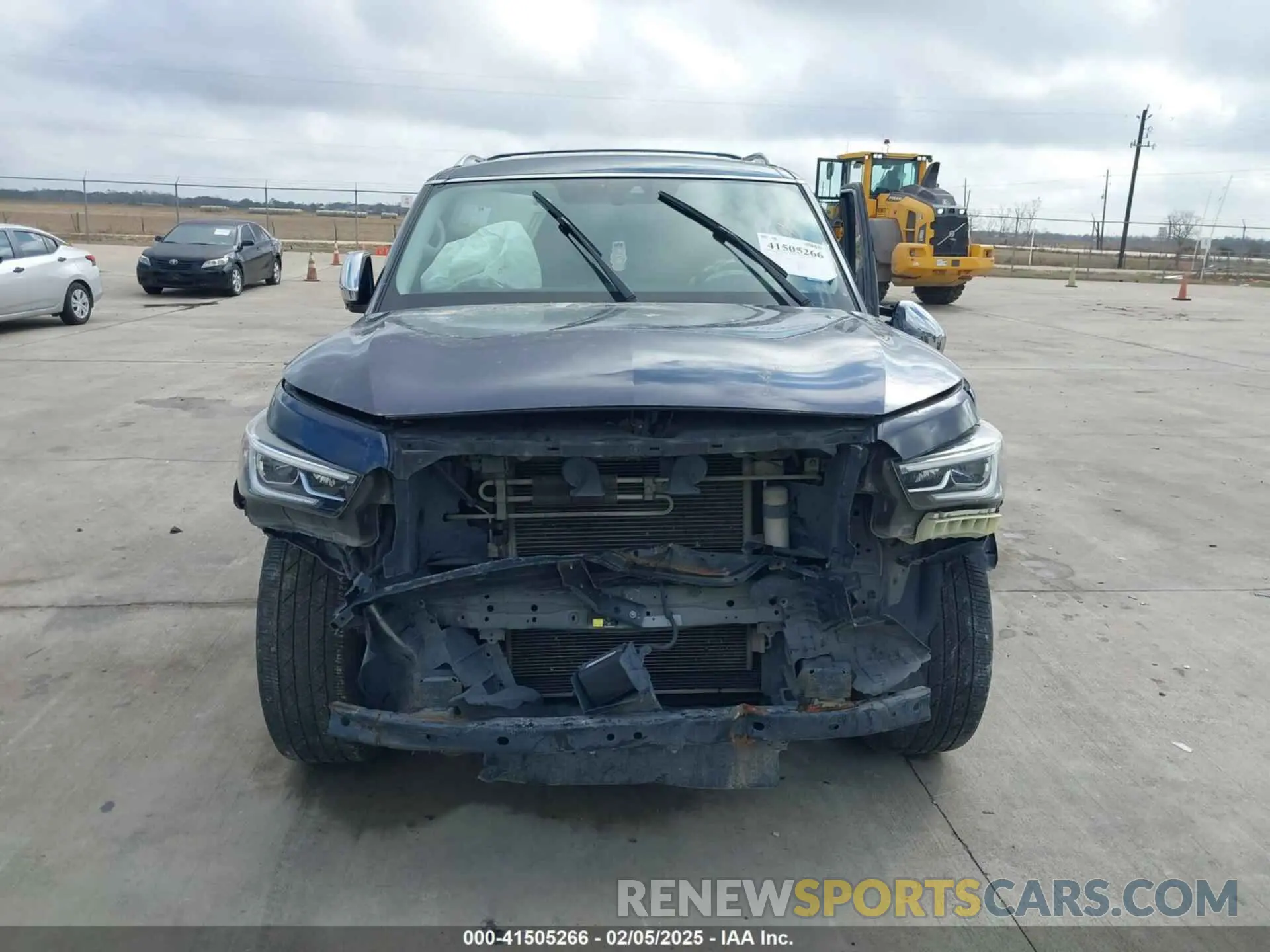 11 Photograph of a damaged car JN8AZ2NF5K9682654 INFINITI QX80 2019