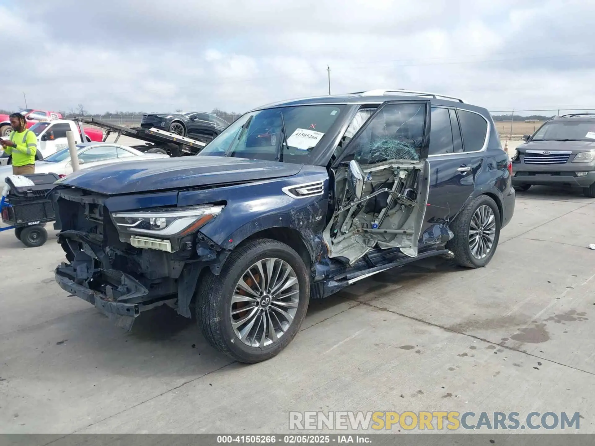 2 Photograph of a damaged car JN8AZ2NF5K9682654 INFINITI QX80 2019