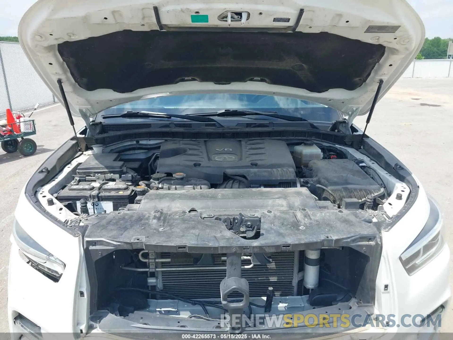 10 Photograph of a damaged car JN8AZ2NF6K9683098 INFINITI QX80 2019