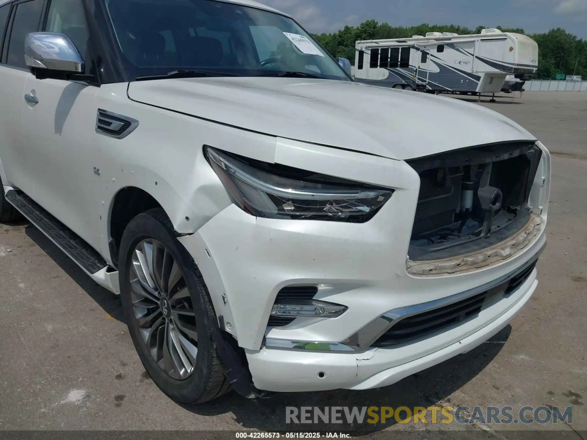 6 Photograph of a damaged car JN8AZ2NF6K9683098 INFINITI QX80 2019