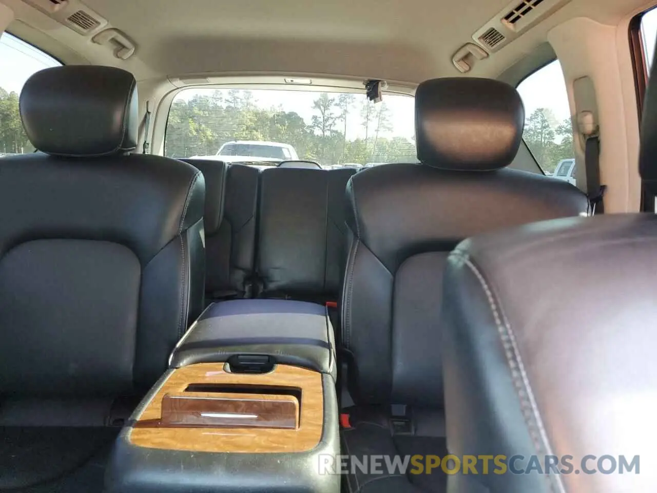 10 Photograph of a damaged car JN8AZ2NF7K9680162 INFINITI QX80 2019