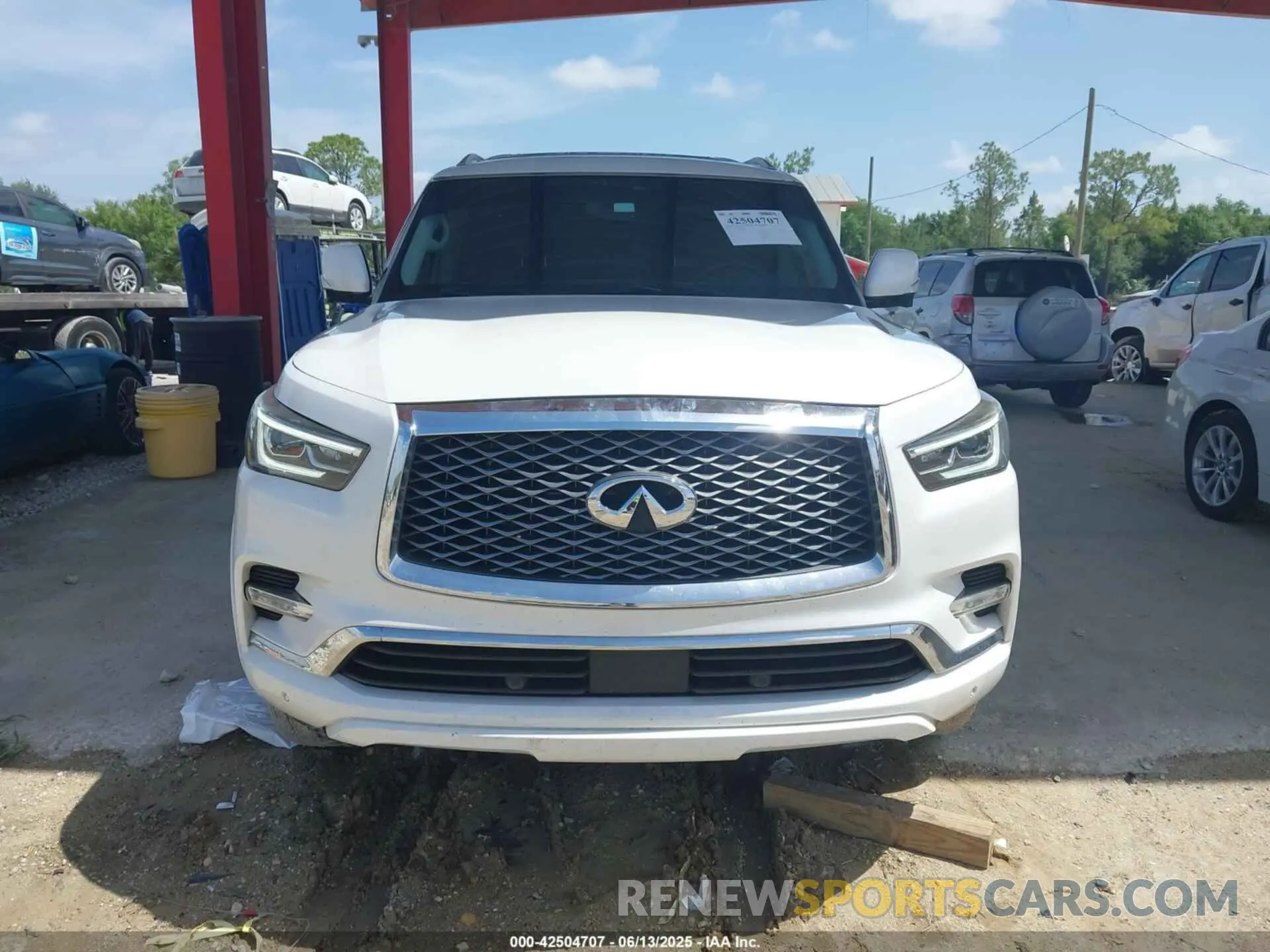 12 Photograph of a damaged car JN8AZ2NF8K9686598 INFINITI QX80 2019