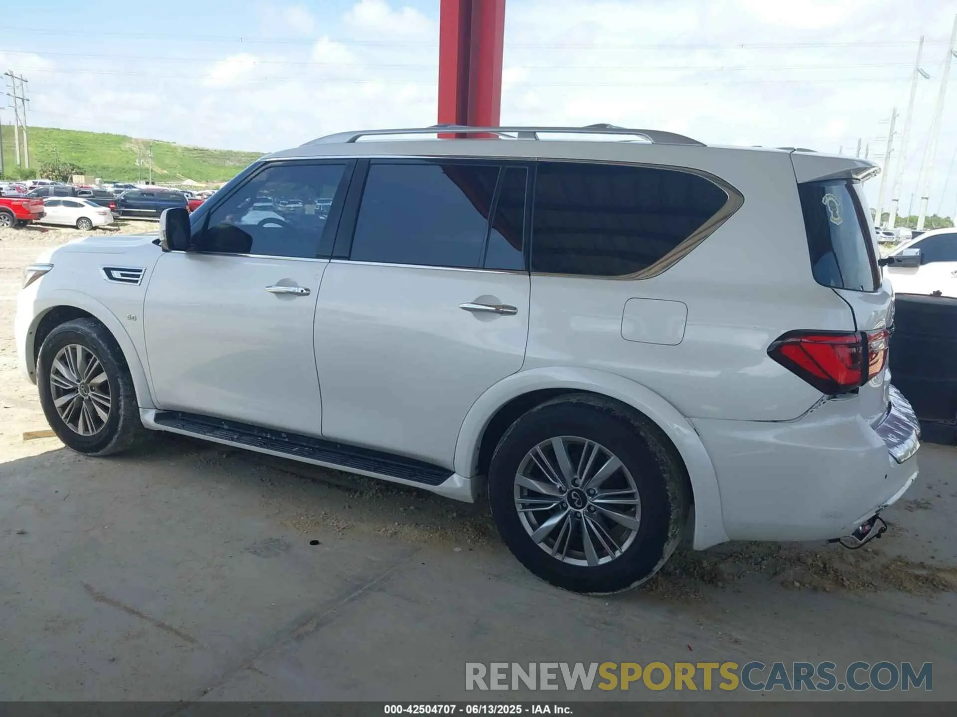14 Photograph of a damaged car JN8AZ2NF8K9686598 INFINITI QX80 2019