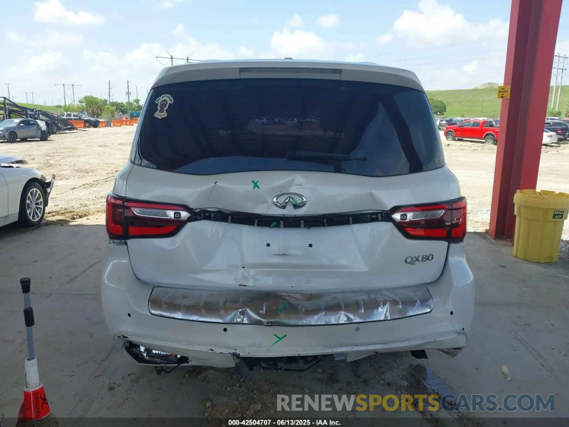 16 Photograph of a damaged car JN8AZ2NF8K9686598 INFINITI QX80 2019