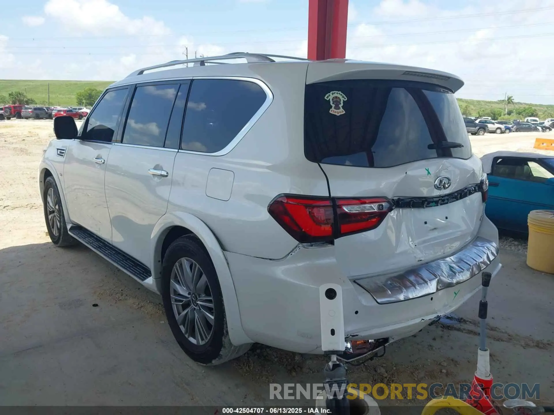 3 Photograph of a damaged car JN8AZ2NF8K9686598 INFINITI QX80 2019