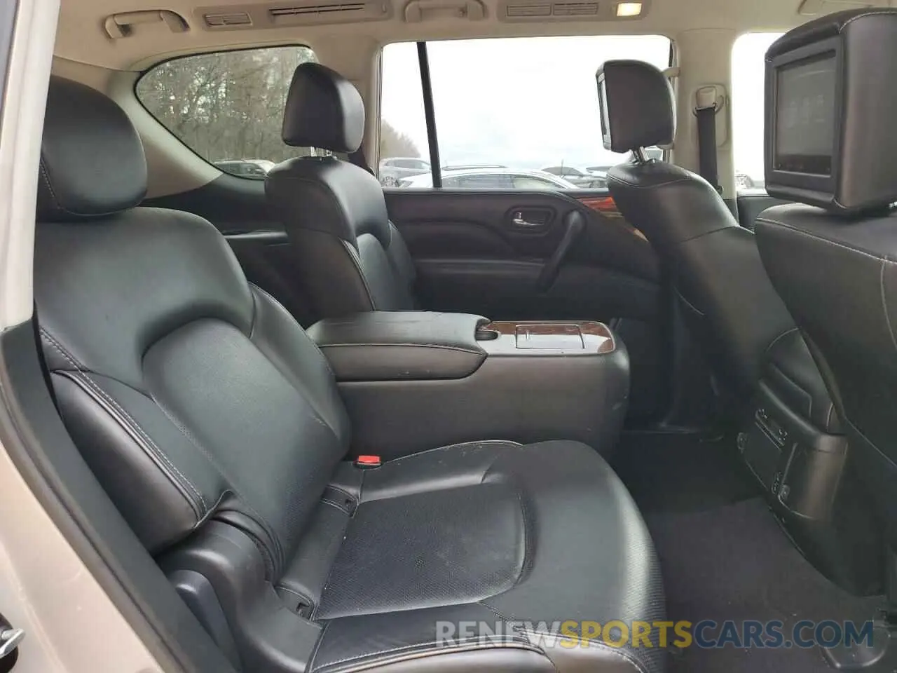 11 Photograph of a damaged car JN8AZ2NFXK9684139 INFINITI QX80 2019