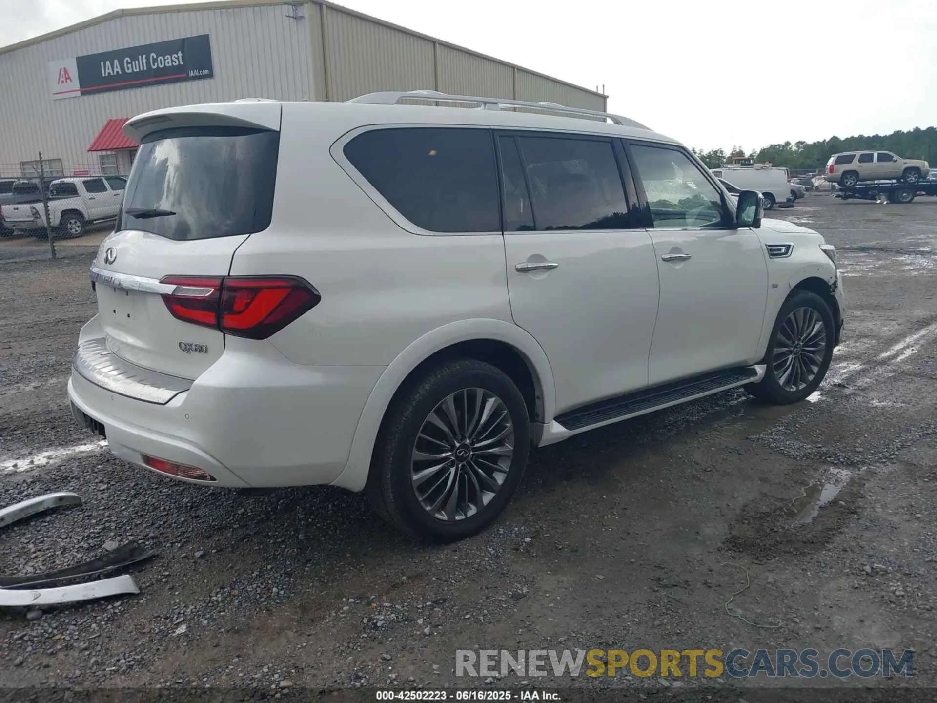 4 Photograph of a damaged car JN8AZ2NFXK9688644 INFINITI QX80 2019