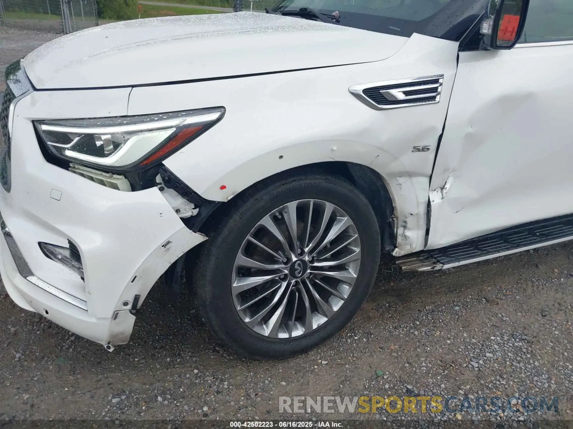 6 Photograph of a damaged car JN8AZ2NFXK9688644 INFINITI QX80 2019