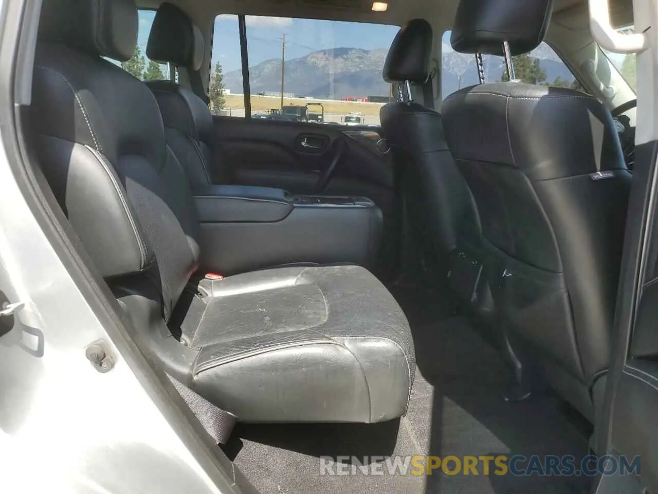 12 Photograph of a damaged car JN8AZ2NE1L9255531 INFINITI QX80 2020