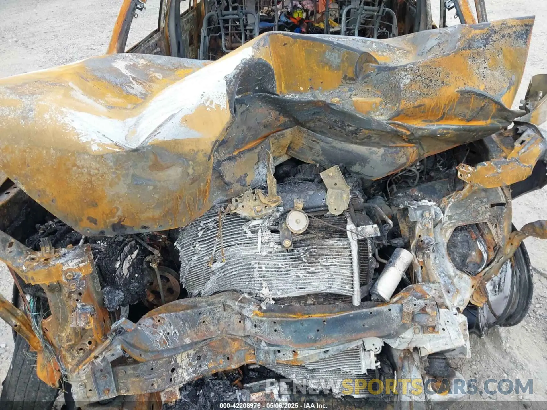10 Photograph of a damaged car JN8AZ2NE2L9251181 INFINITI QX80 2020