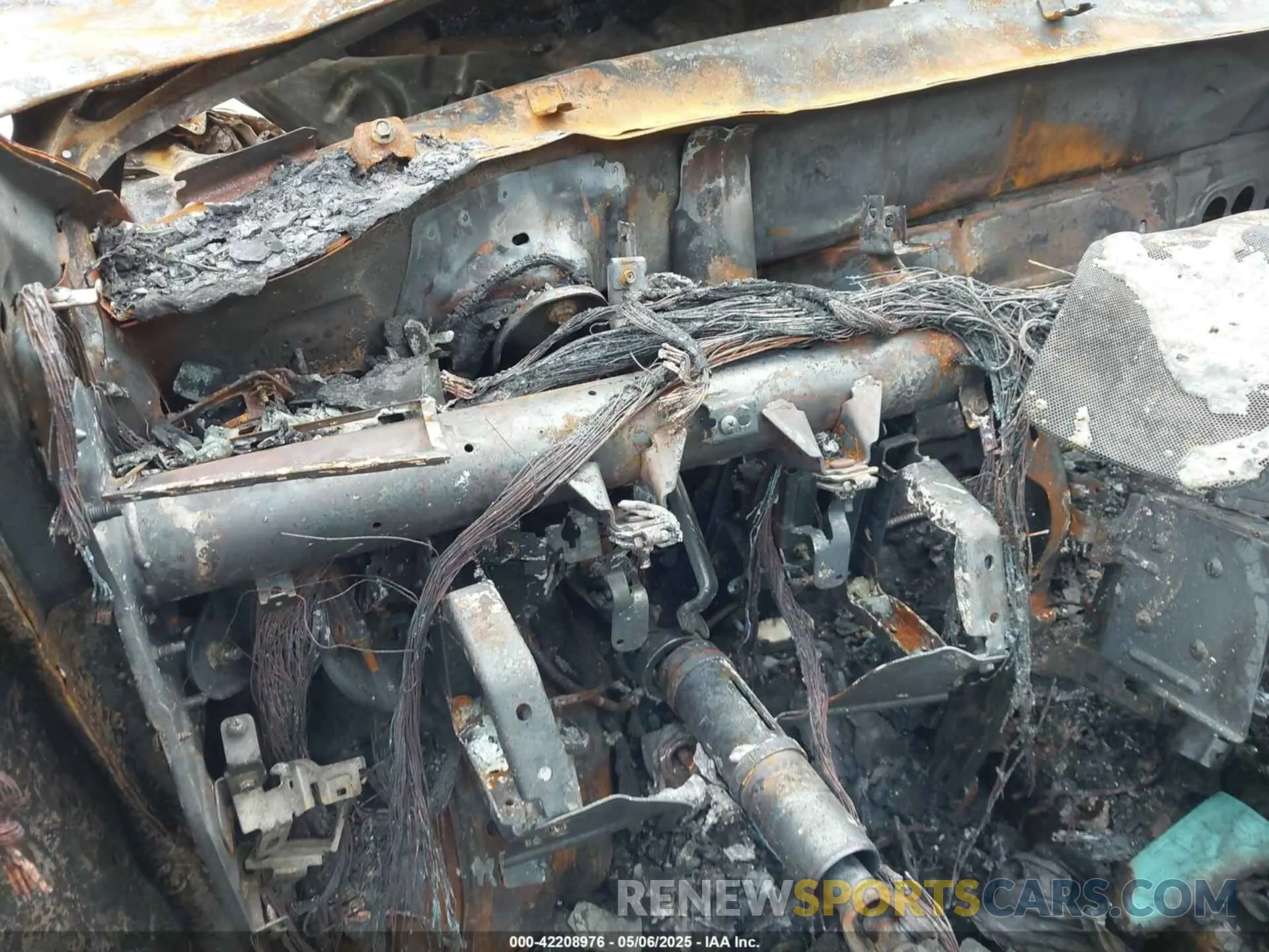 14 Photograph of a damaged car JN8AZ2NE2L9251181 INFINITI QX80 2020