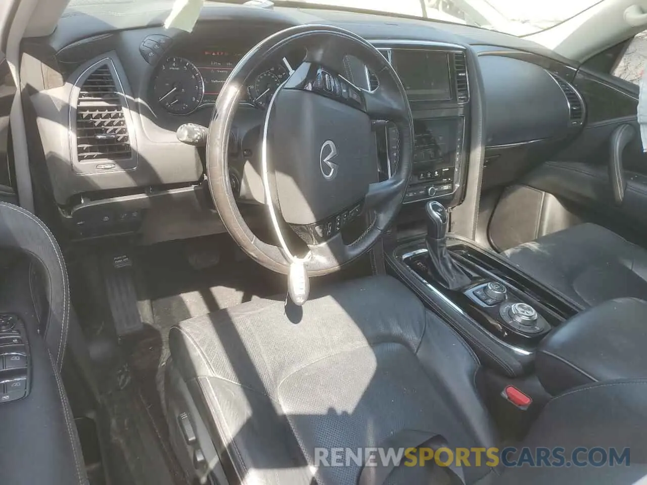 8 Photograph of a damaged car JN8AZ2NE2L9252153 INFINITI QX80 2020