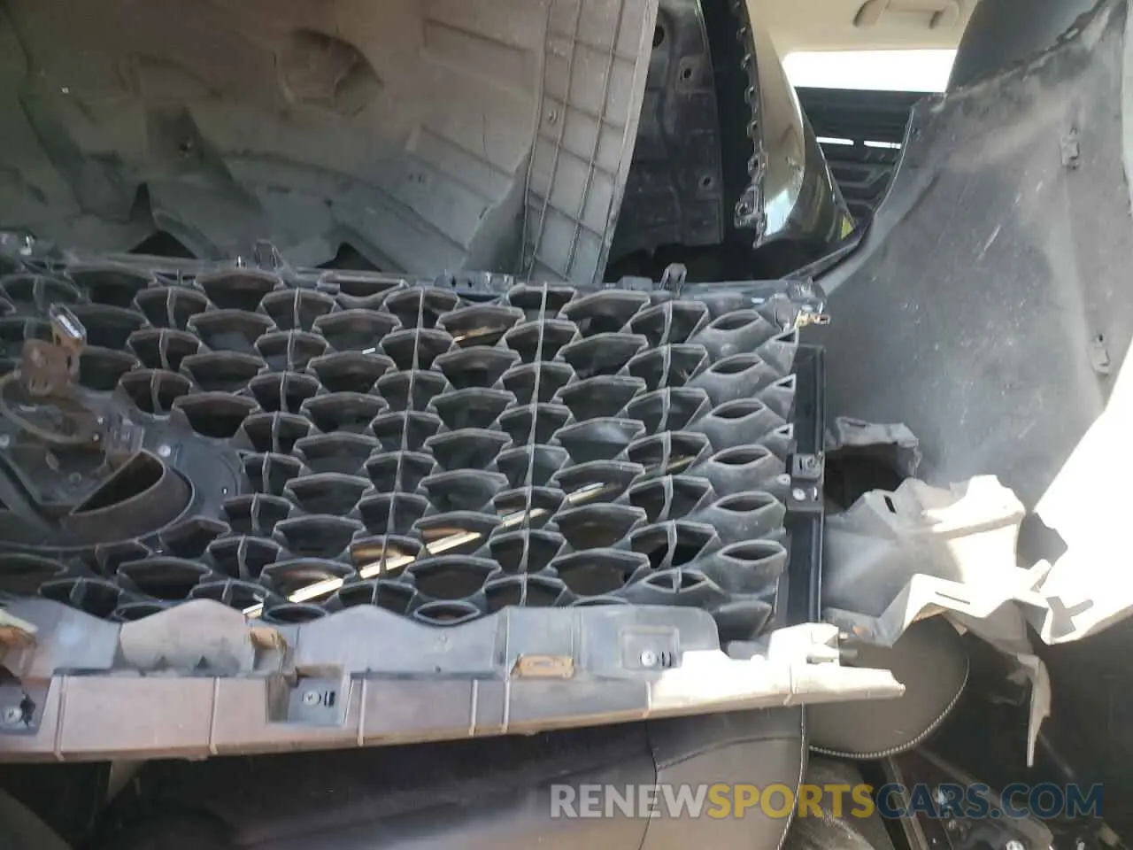 11 Photograph of a damaged car JN8AZ2NE6L9253306 INFINITI QX80 2020