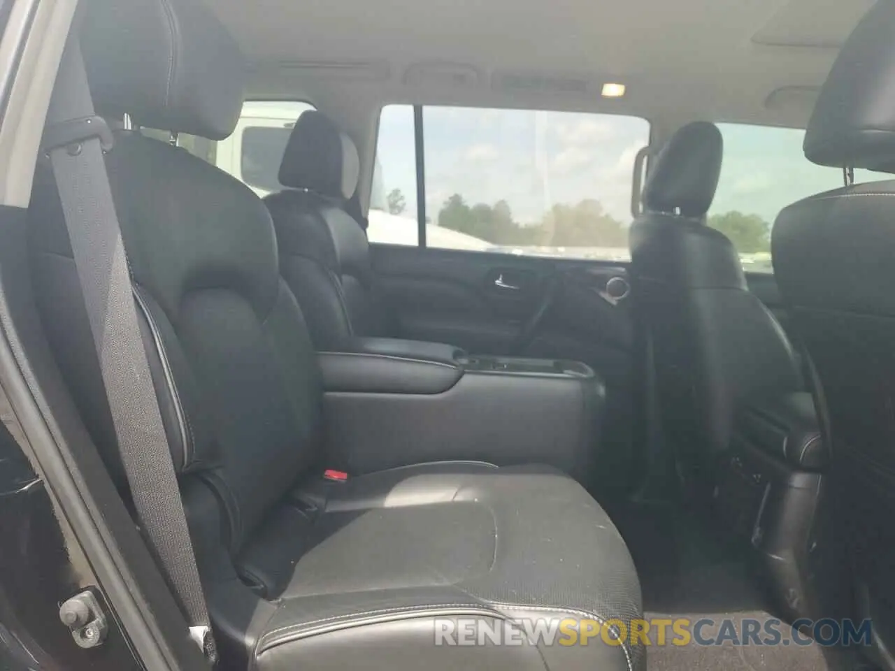 11 Photograph of a damaged car JN8AZ2NE7L9255940 INFINITI QX80 2020