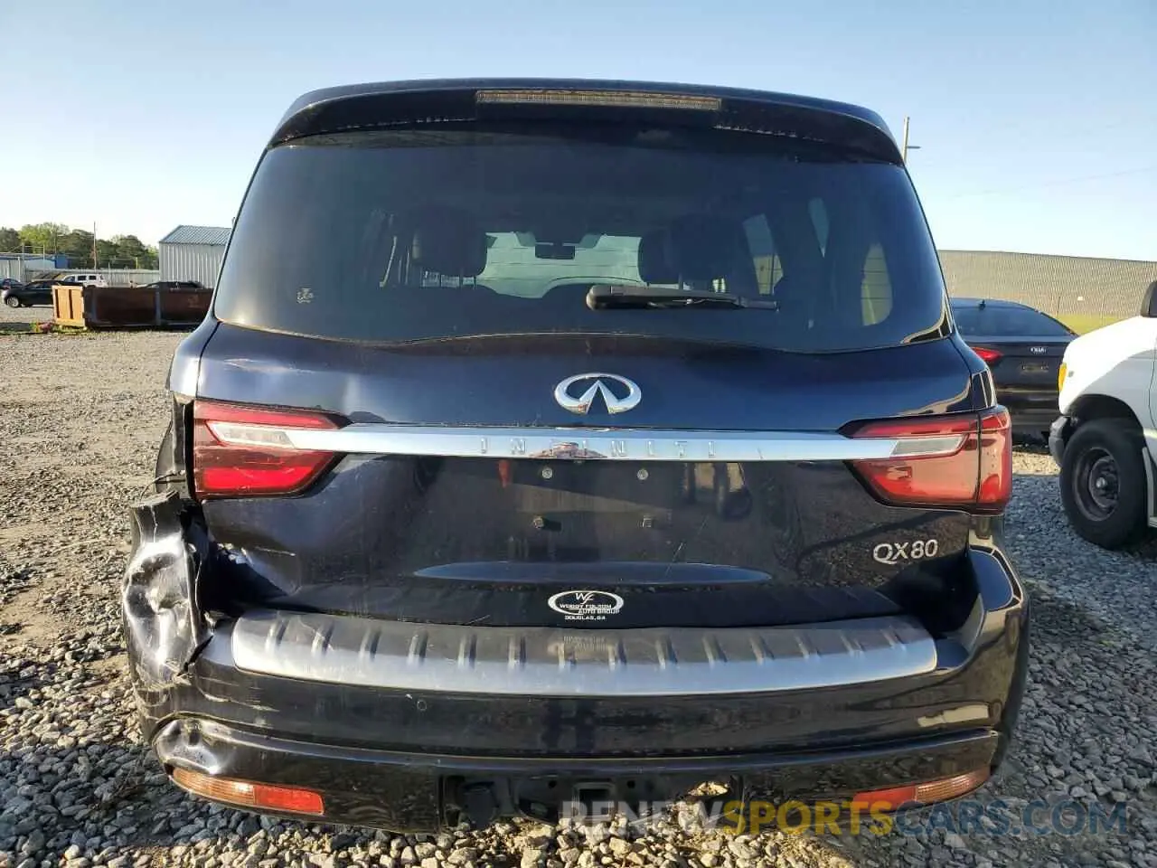 6 Photograph of a damaged car JN8AZ2NF8L9701392 INFINITI QX80 2020