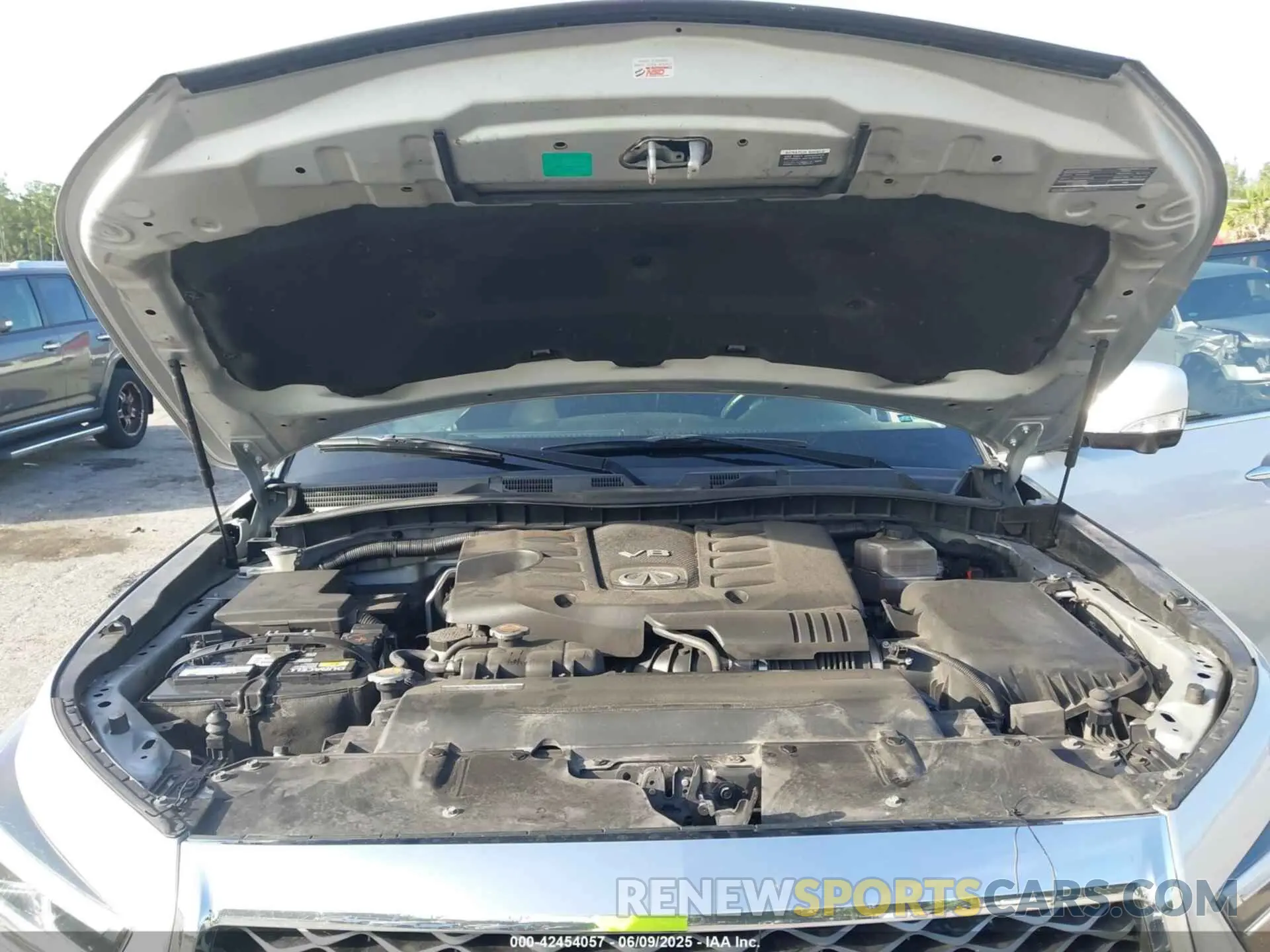 10 Photograph of a damaged car JN8AZ2NF8L9704194 INFINITI QX80 2020
