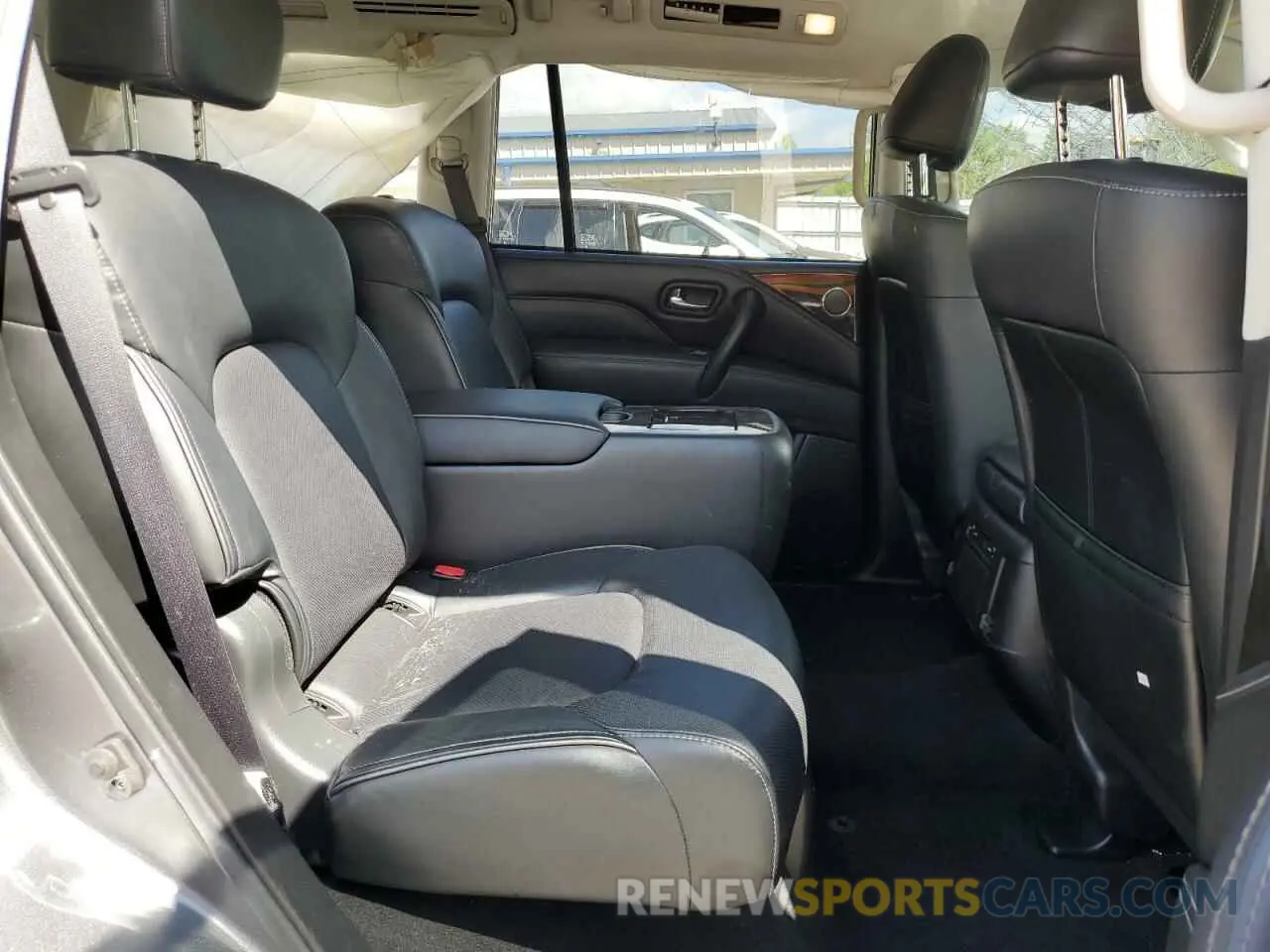 11 Photograph of a damaged car JN8AZ2NFXL9703516 INFINITI QX80 2020