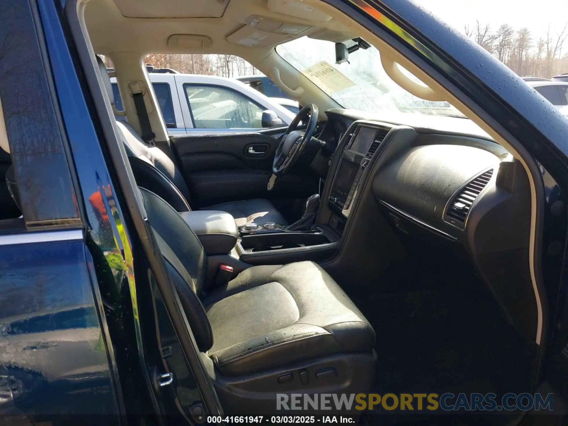 5 Photograph of a damaged car JN8AZ2AE1M9272448 INFINITI QX80 2021