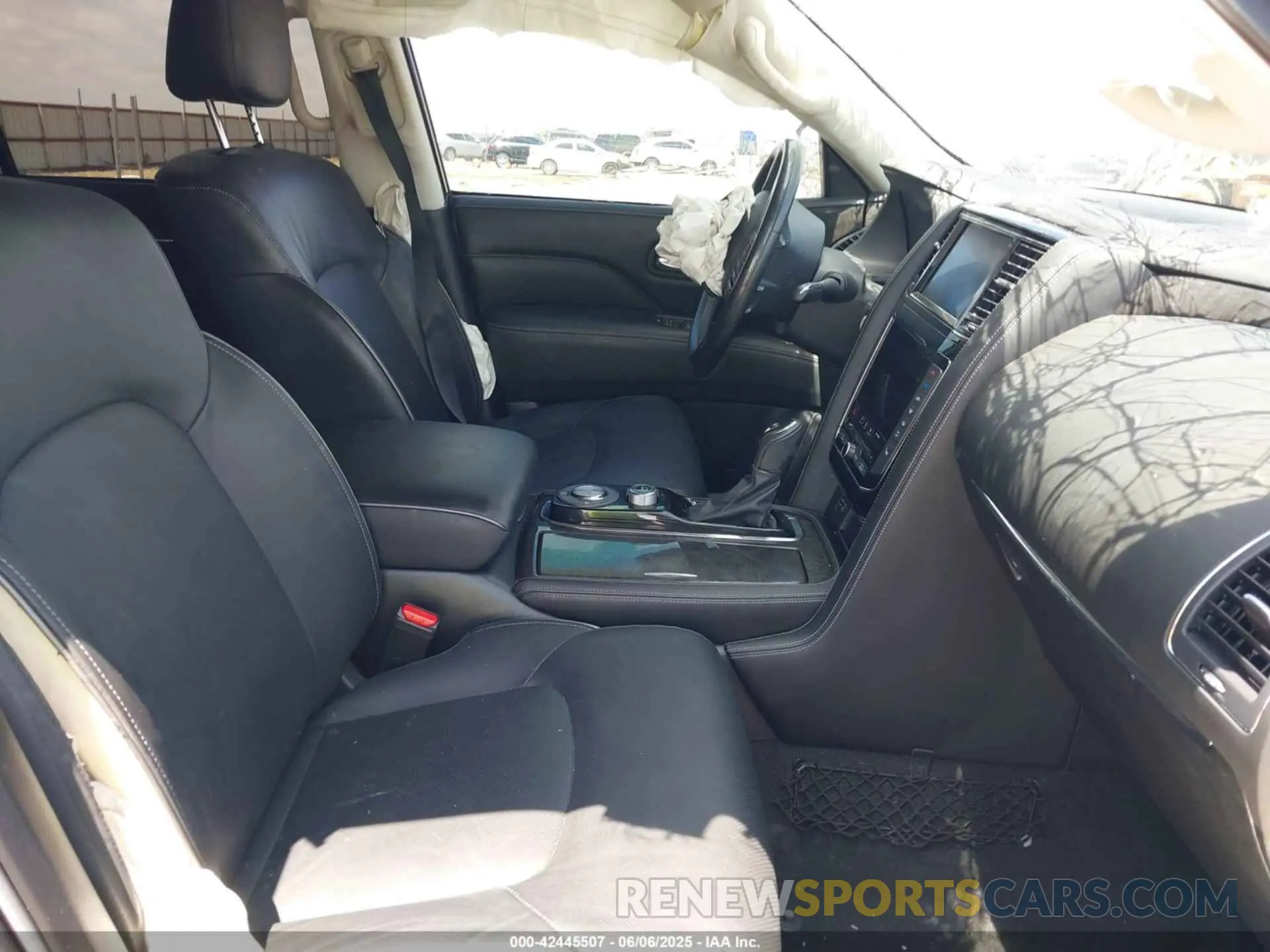 5 Photograph of a damaged car JN8AZ2AF2M9719832 INFINITI QX80 2021