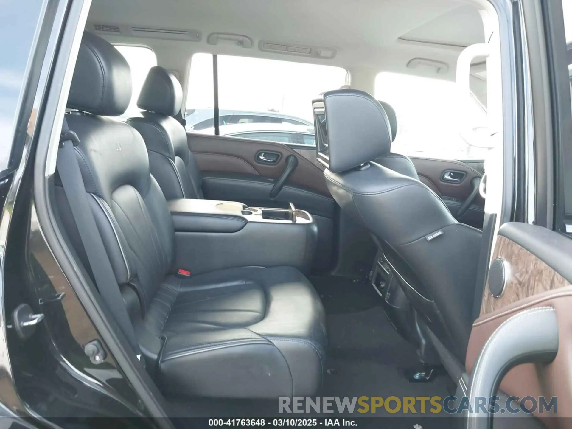 8 Photograph of a damaged car JN8AZ2AF8M9720869 INFINITI QX80 2021