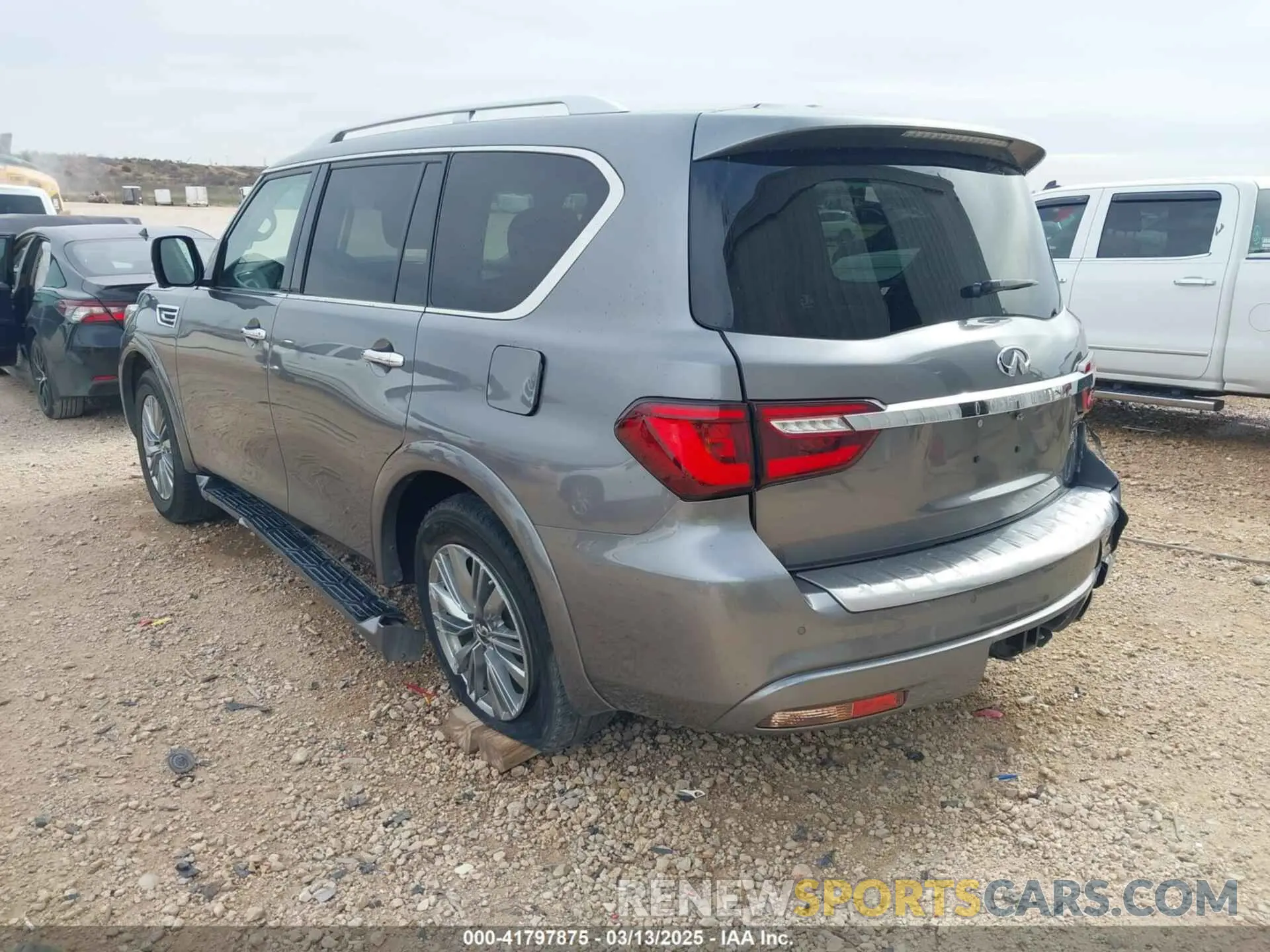 3 Photograph of a damaged car JN8AZ2AF9M9718838 INFINITI QX80 2021