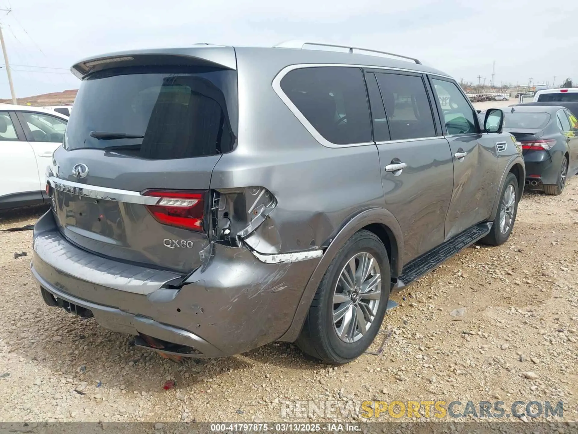 4 Photograph of a damaged car JN8AZ2AF9M9718838 INFINITI QX80 2021