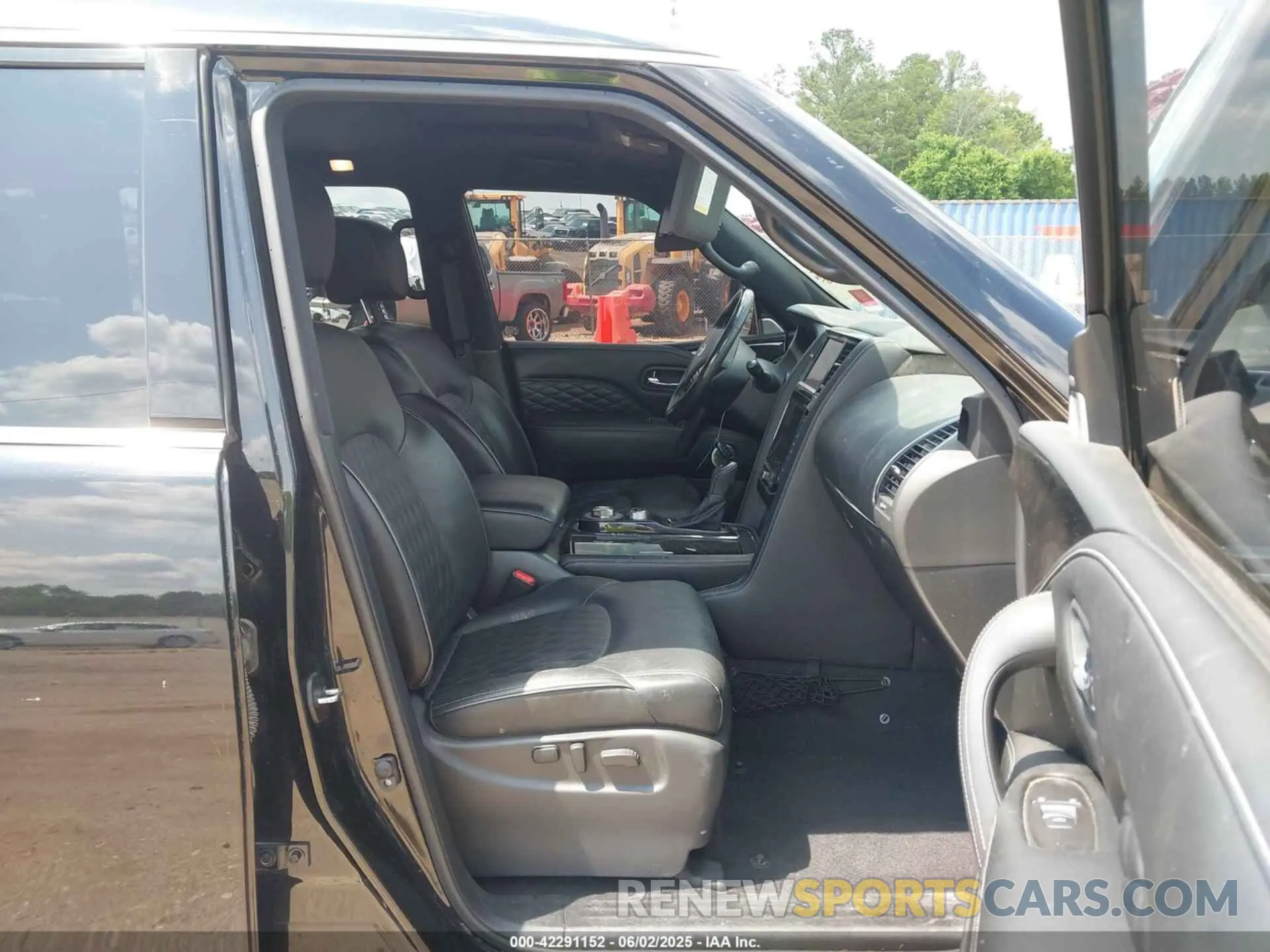5 Photograph of a damaged car JN8AZ2BE4M9269915 INFINITI QX80 2021
