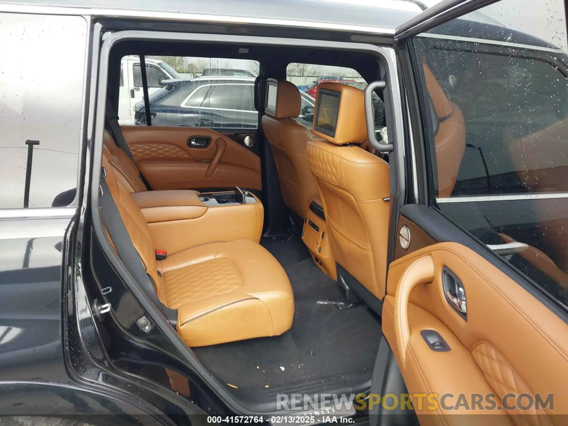 8 Photograph of a damaged car JN8AZ2BE7M9271822 INFINITI QX80 2021