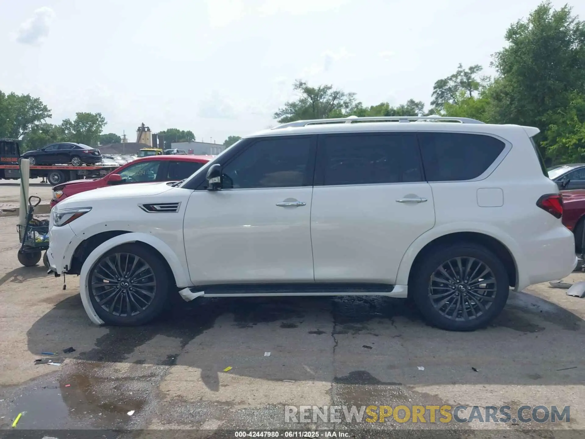 15 Photograph of a damaged car JN8AZ2AE0N9292031 INFINITI QX80 2022