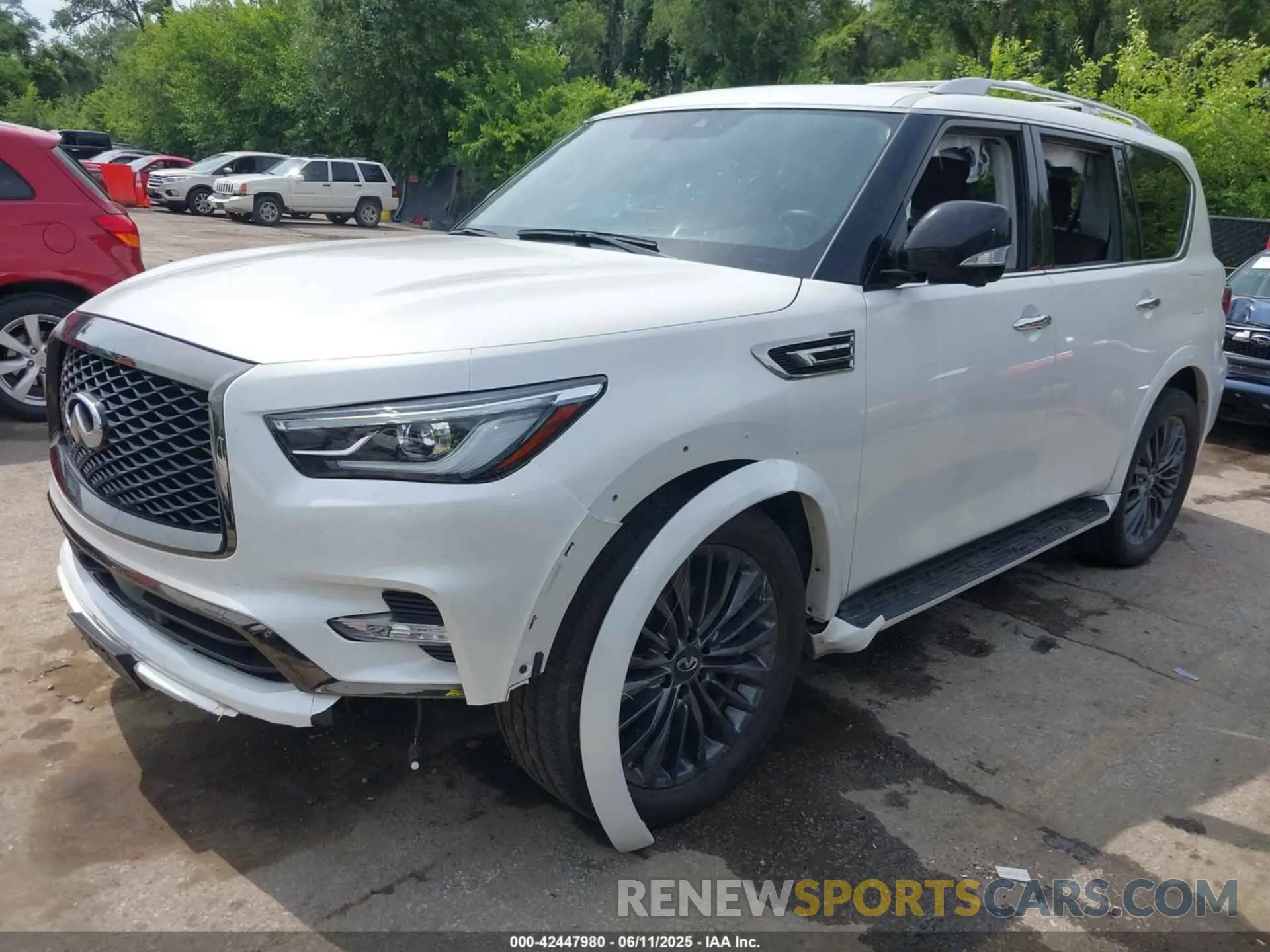 2 Photograph of a damaged car JN8AZ2AE0N9292031 INFINITI QX80 2022