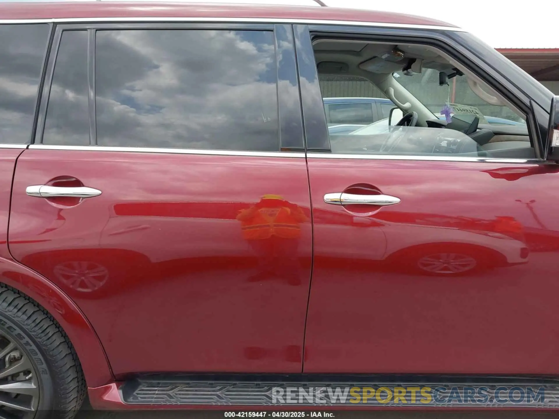 14 Photograph of a damaged car JN8AZ2AE6N9293734 INFINITI QX80 2022