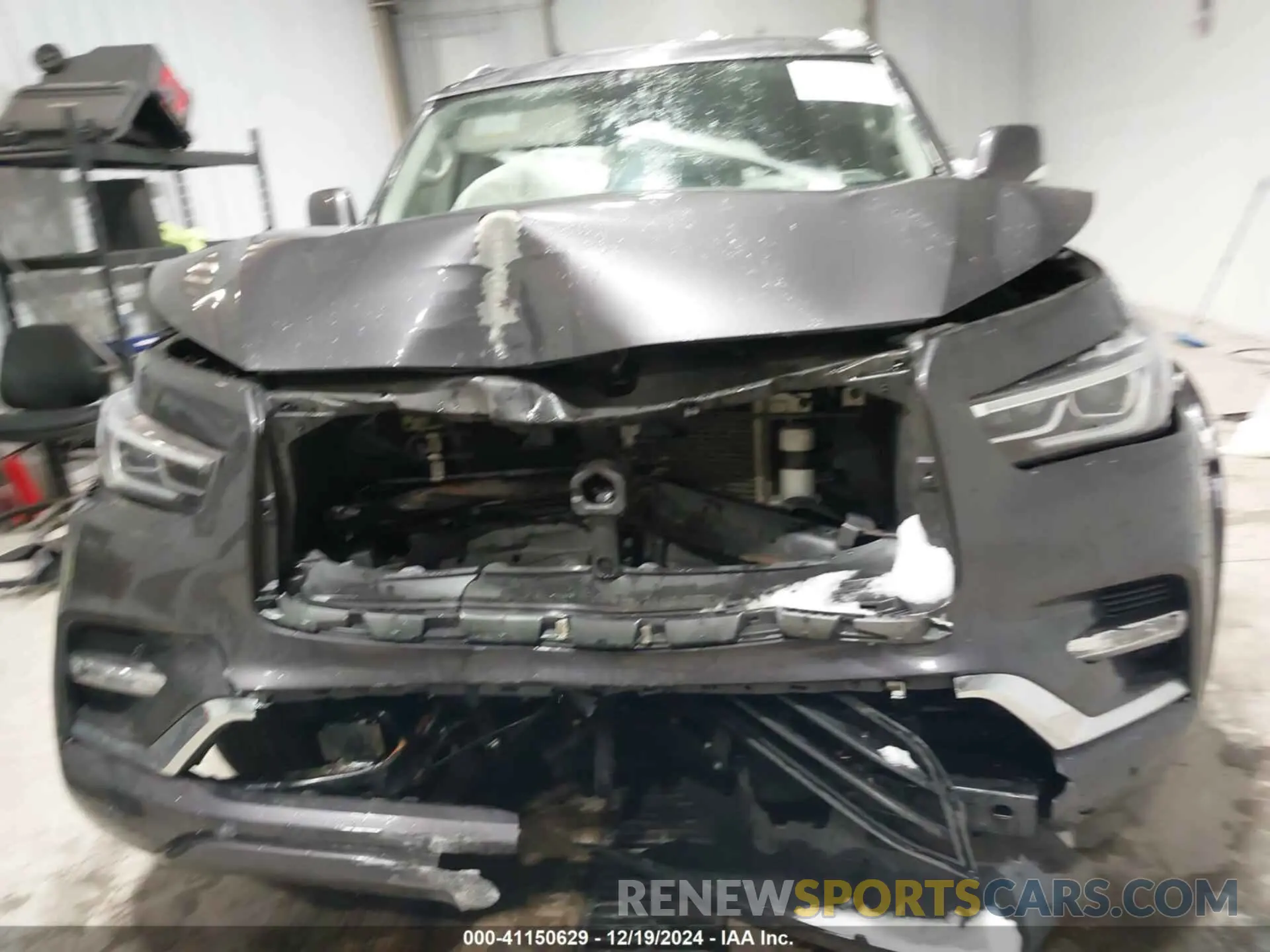 12 Photograph of a damaged car JN8AZ2AE9N9291962 INFINITI QX80 2022