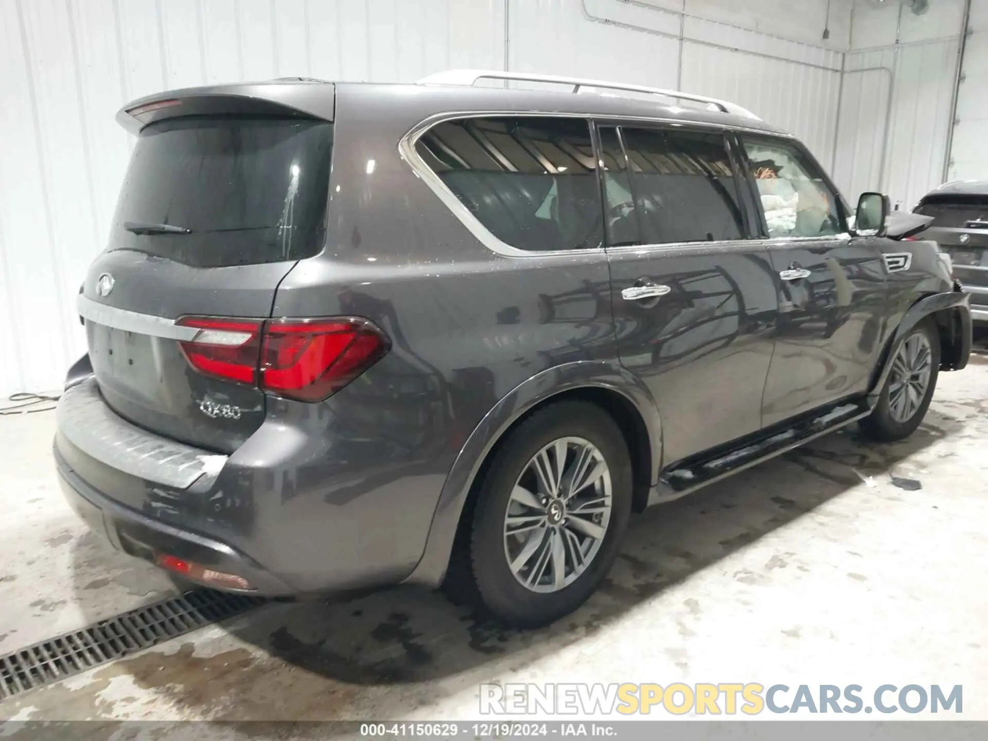 4 Photograph of a damaged car JN8AZ2AE9N9291962 INFINITI QX80 2022