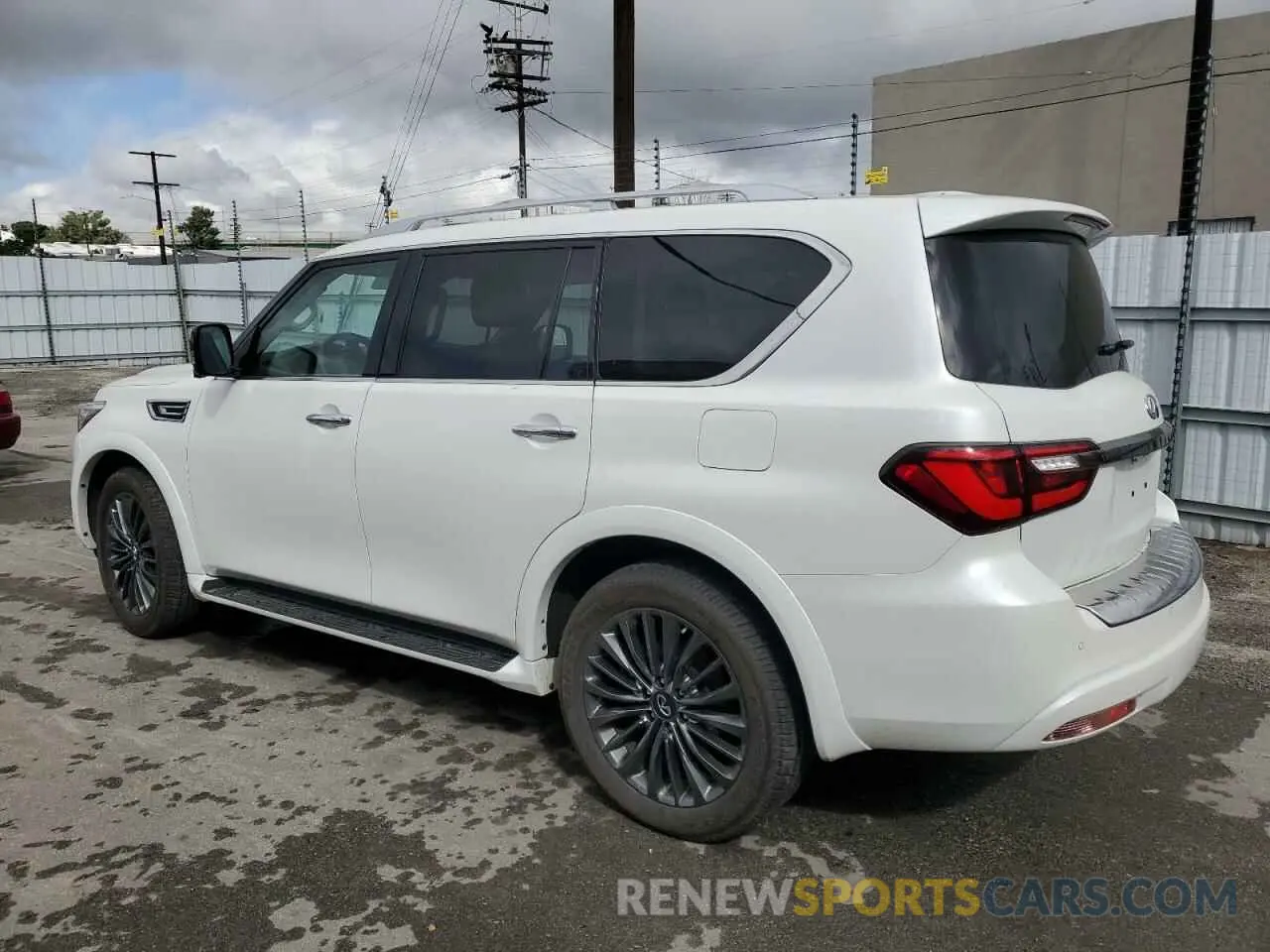 2 Photograph of a damaged car JN8AZ2AF5N9741437 INFINITI QX80 2022