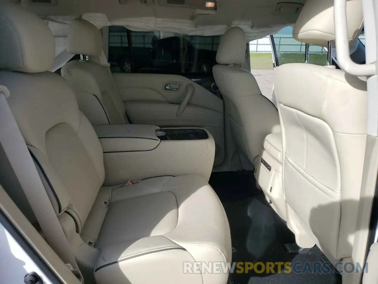 12 Photograph of a damaged car JN8AZ2AF9N9743479 INFINITI QX80 2022