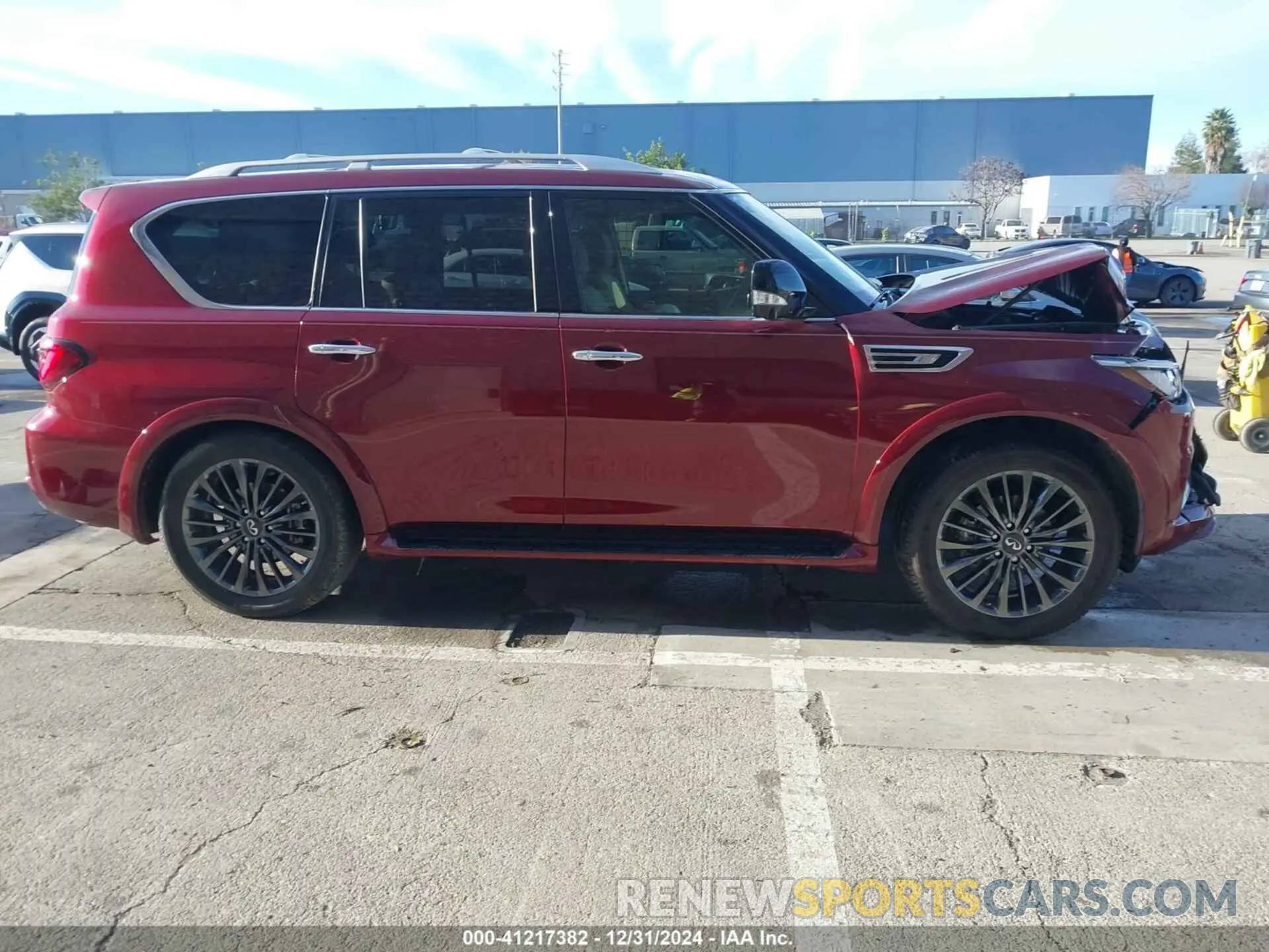 13 Photograph of a damaged car JN8AZ2AFXN9740865 INFINITI QX80 2022