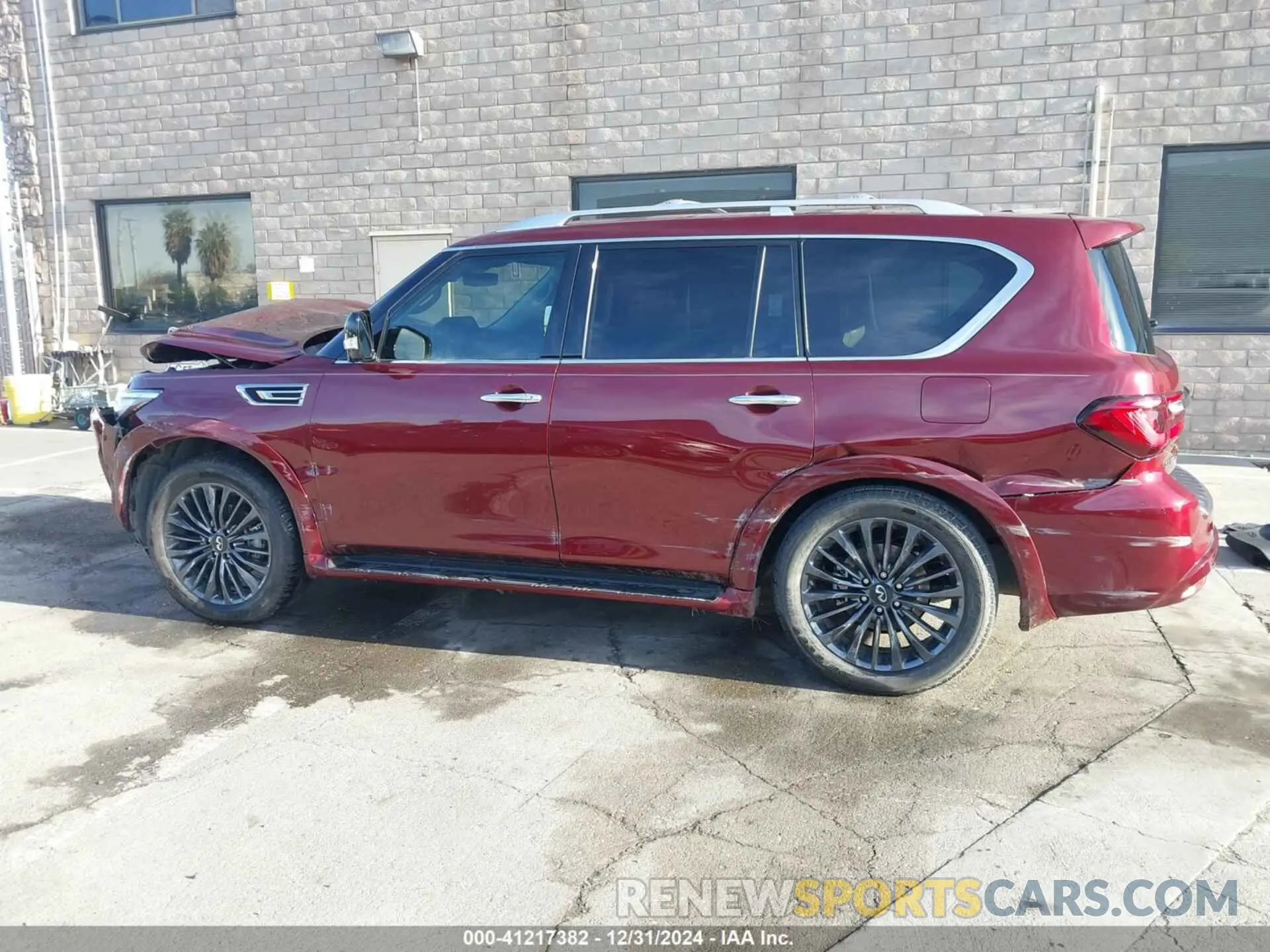 14 Photograph of a damaged car JN8AZ2AFXN9740865 INFINITI QX80 2022